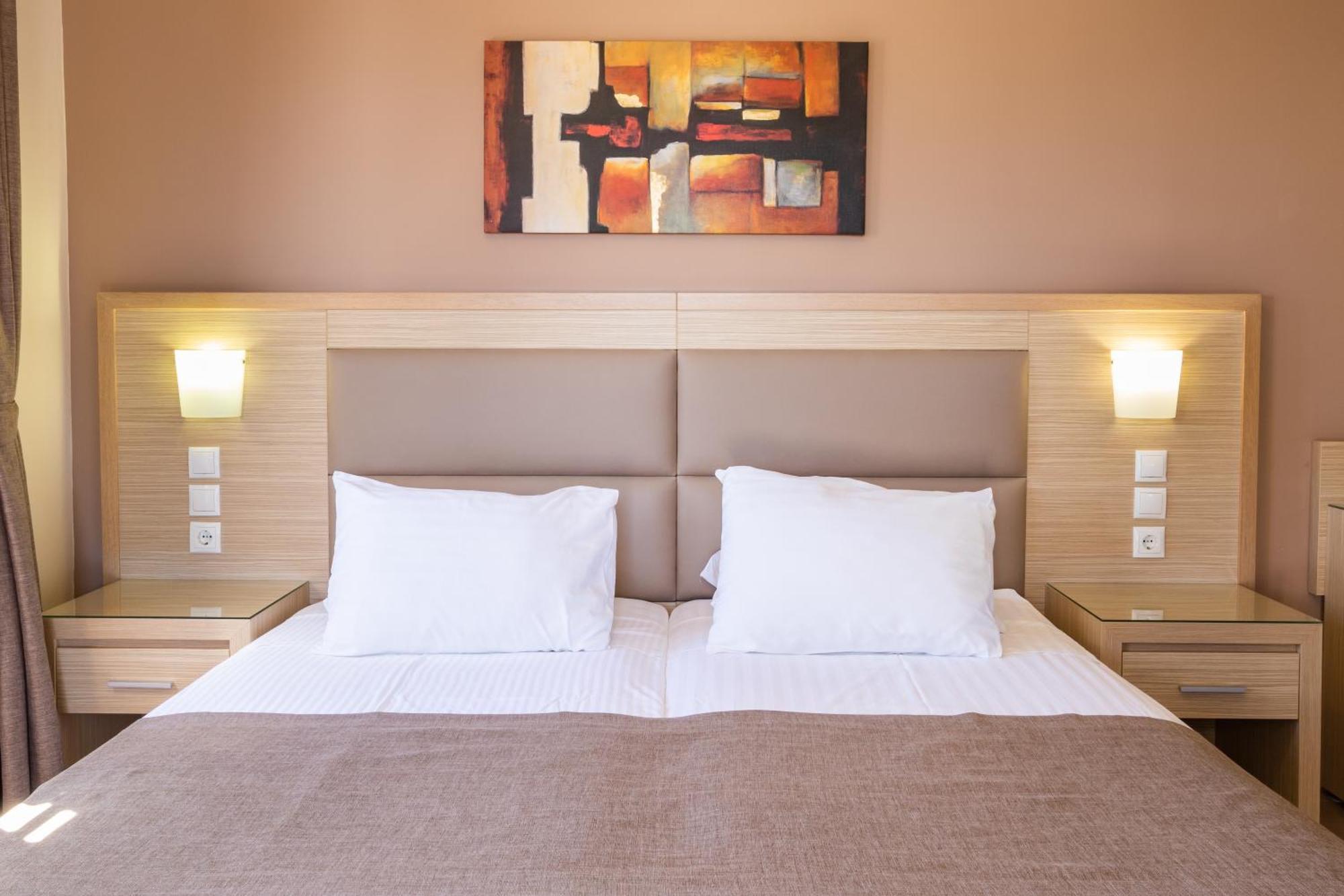 Aphrodite Luxury Studios & Apartments كارباثوس المظهر الخارجي الصورة