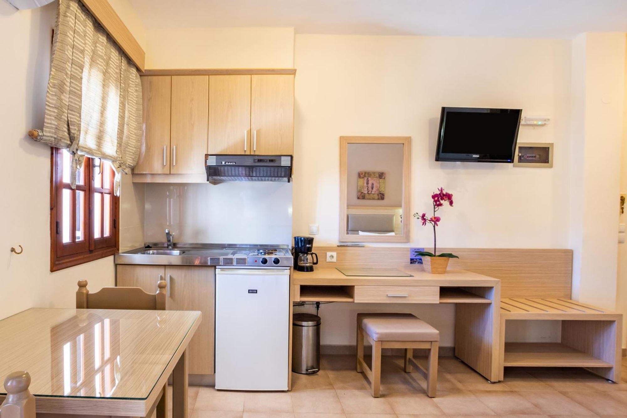 Aphrodite Luxury Studios & Apartments كارباثوس المظهر الخارجي الصورة